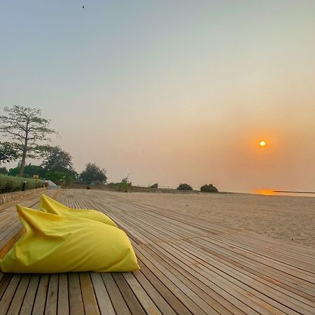 Chez Nous Boutique Resort Haad Chao Samran Eksteriør billede