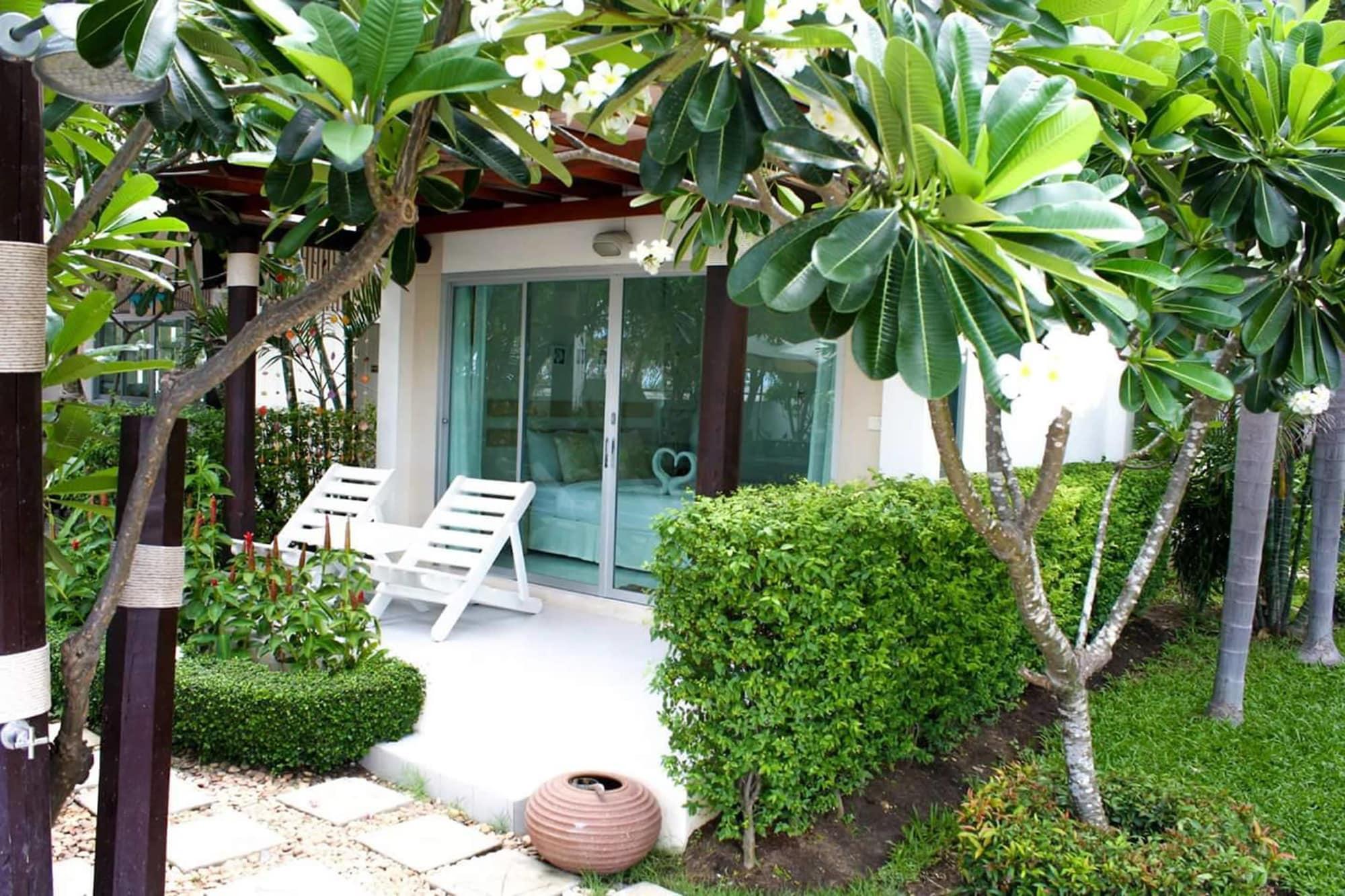 Chez Nous Boutique Resort Haad Chao Samran Eksteriør billede