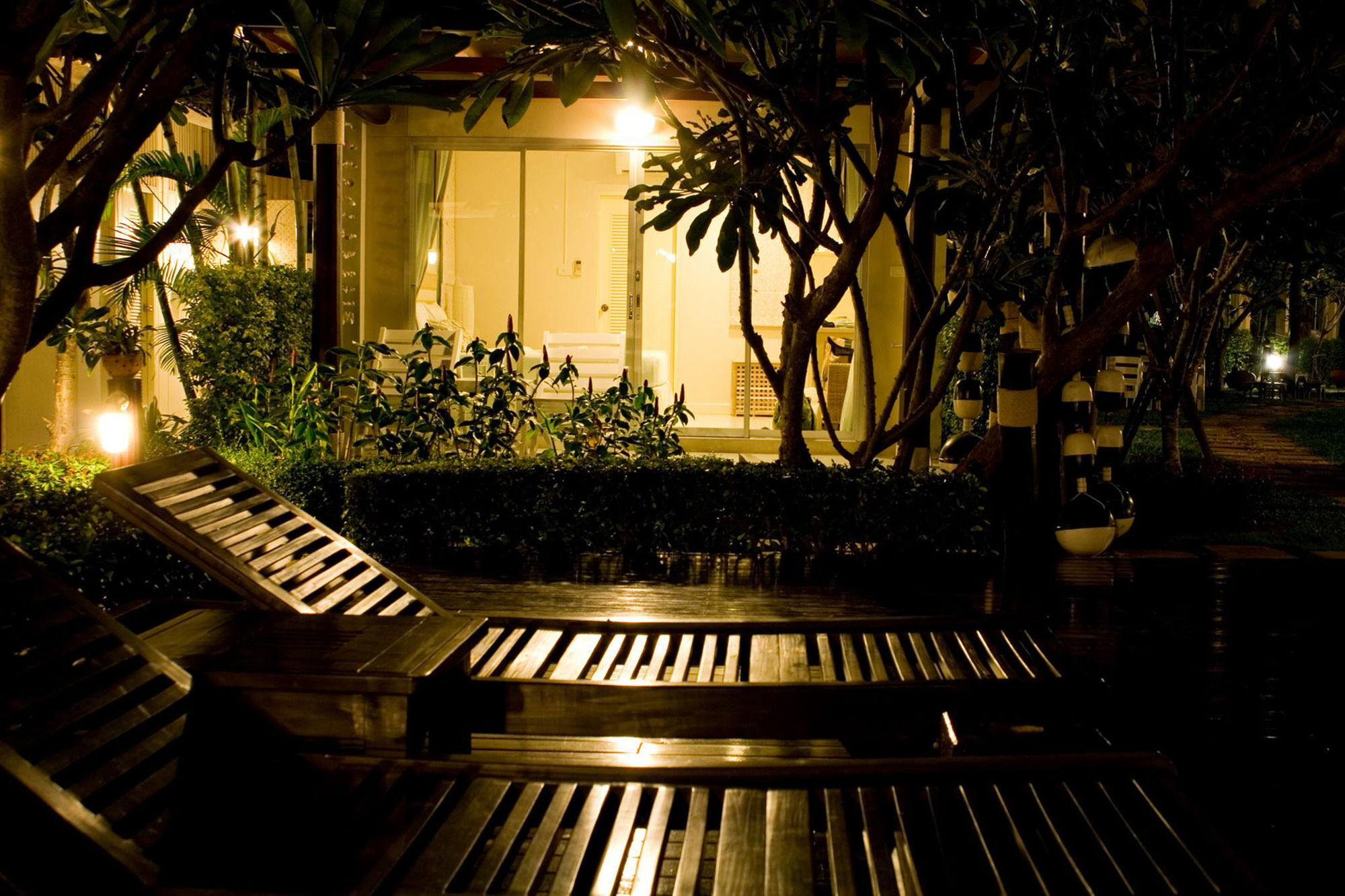 Chez Nous Boutique Resort Haad Chao Samran Eksteriør billede